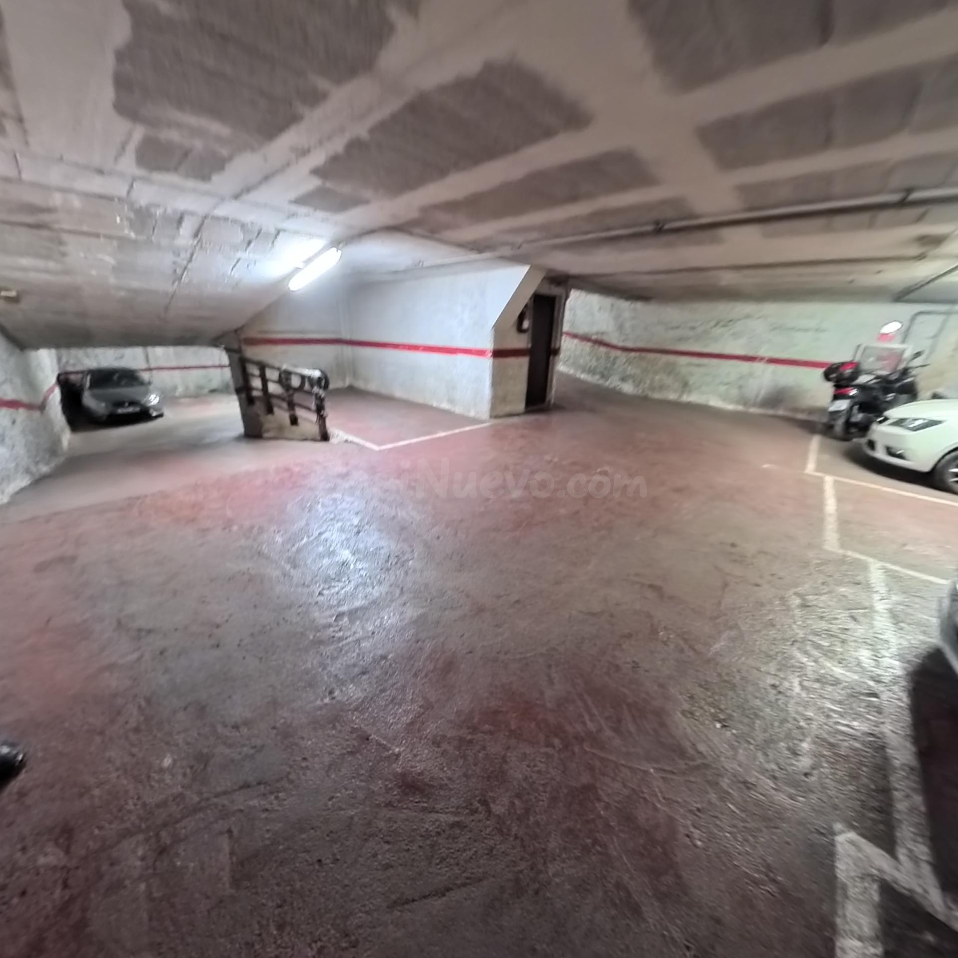 Se vende plaza de parking en la zona de Verdún - foto 2