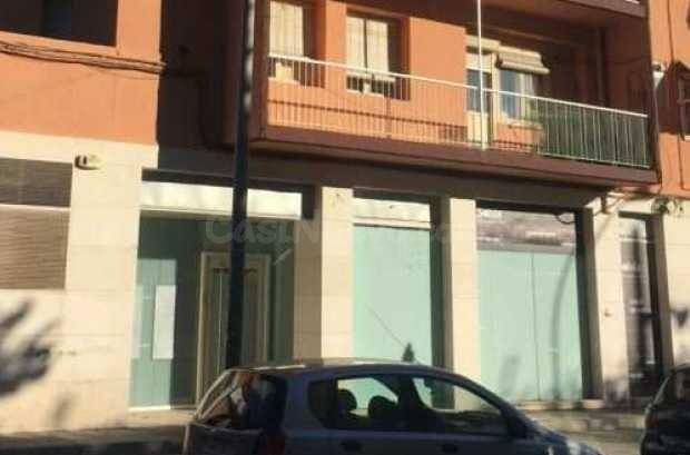 LOCAL COMERCIAL JUNTO HOSPITAL-ALTOZANO - foto 2