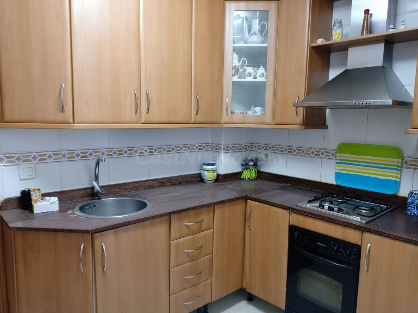 PISO DE 3 DORMITORIO, 1 BAÑO CON ASCENSOR, TOTALMENTE AMUEBL - foto 5