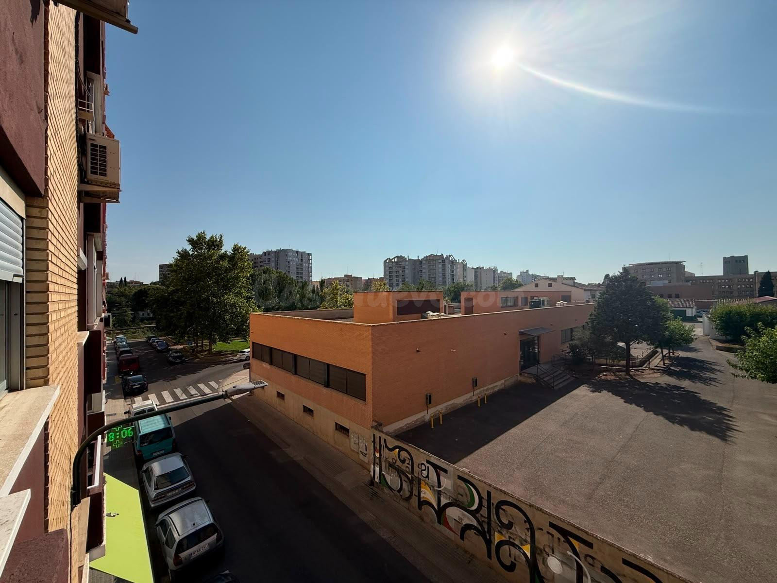 Piso en venta en Plaza Canal Imperial, Cuéllar. Zaragoza - foto 3