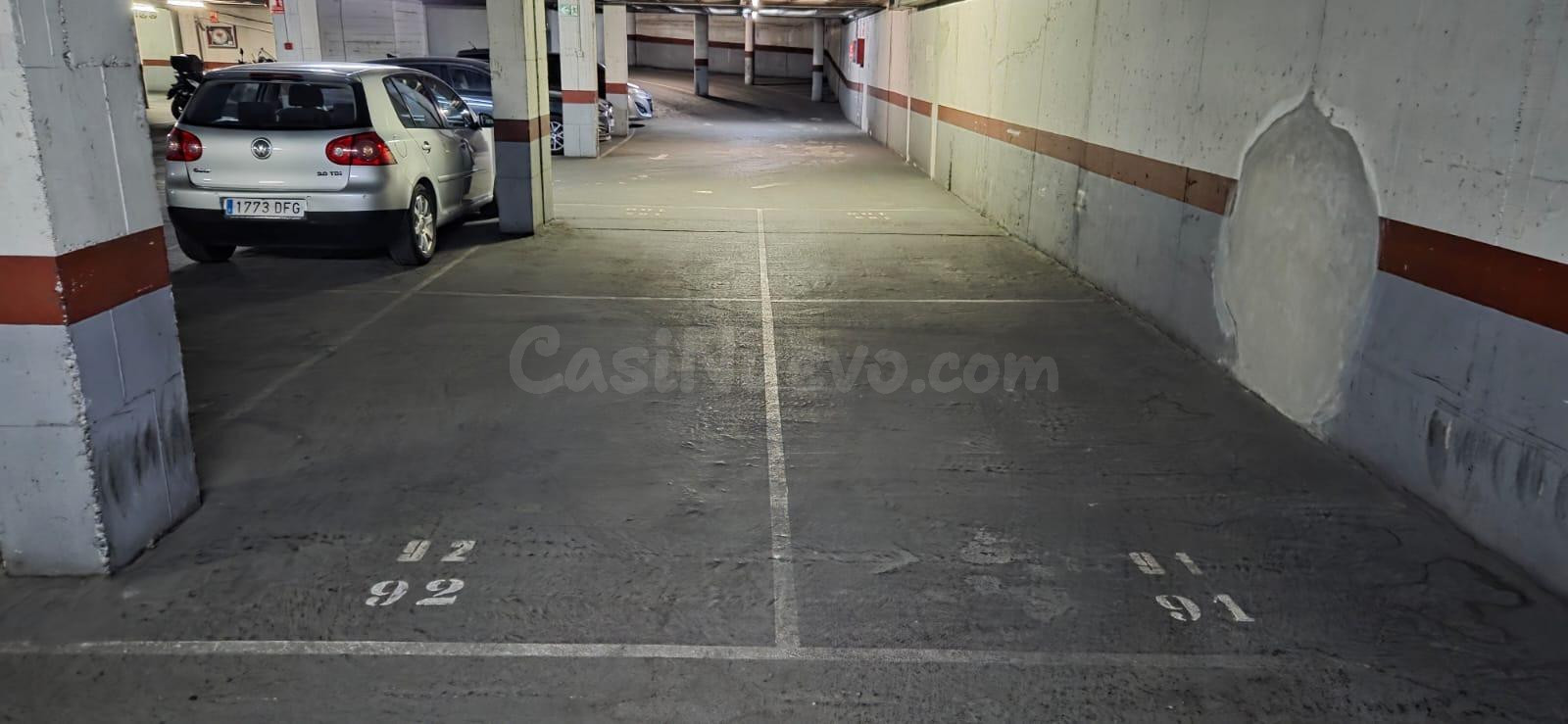 Garaje 28m² en alquiler - Centro