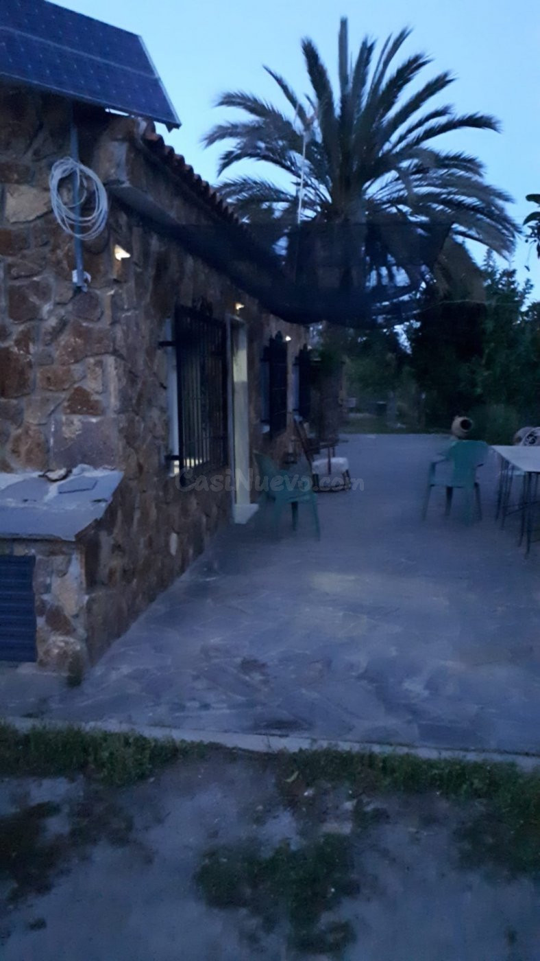 CORTIJO RÚSTICO CON TERRENO EN PURCHENA, ALMERÍA. - foto 4