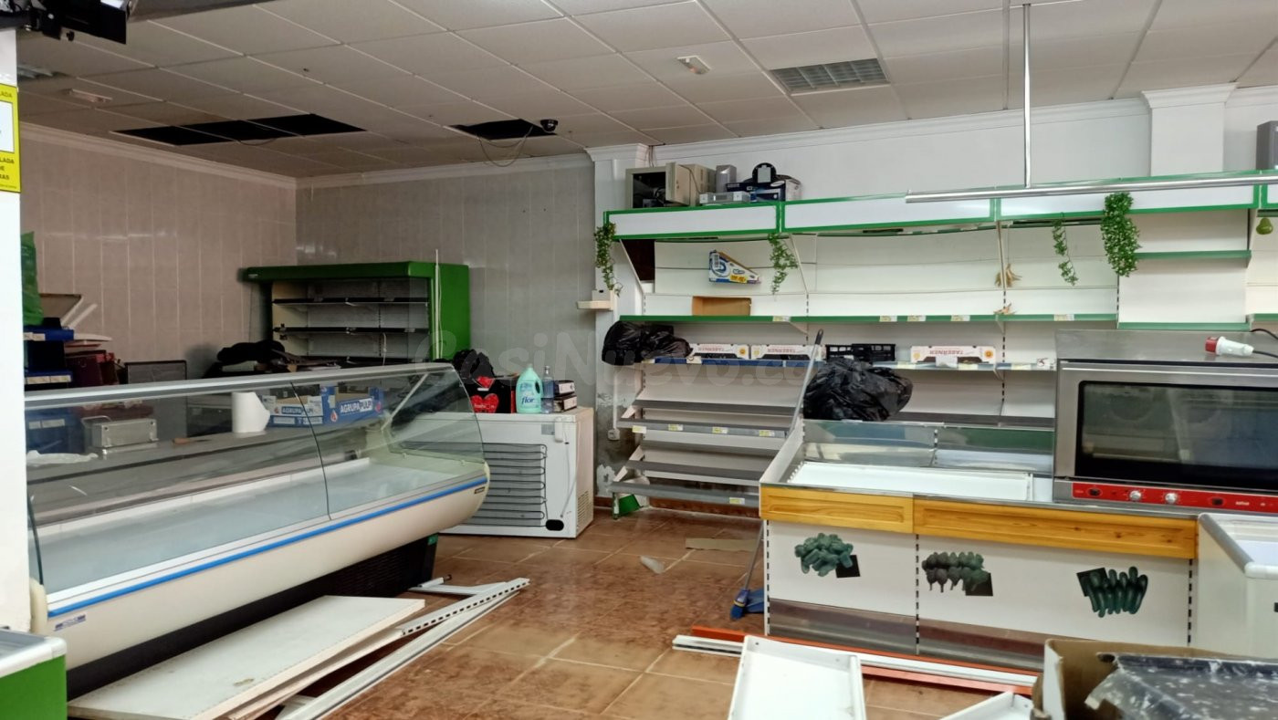 LOCAL COMERCIAL EN OLULA DEL RÍO. ALMERÍA.