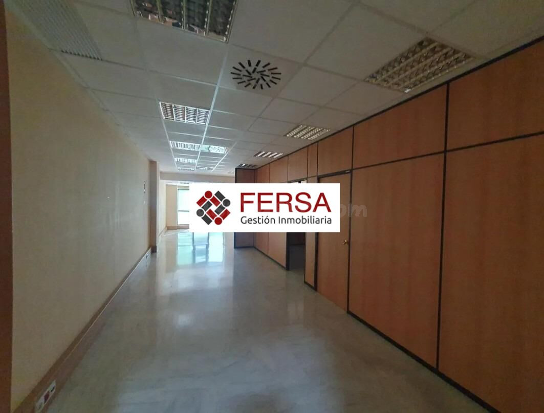 VENTA DE OFININA DE 75 M2 Y GARAJE DE24 M2--Oficina en venta - foto 3