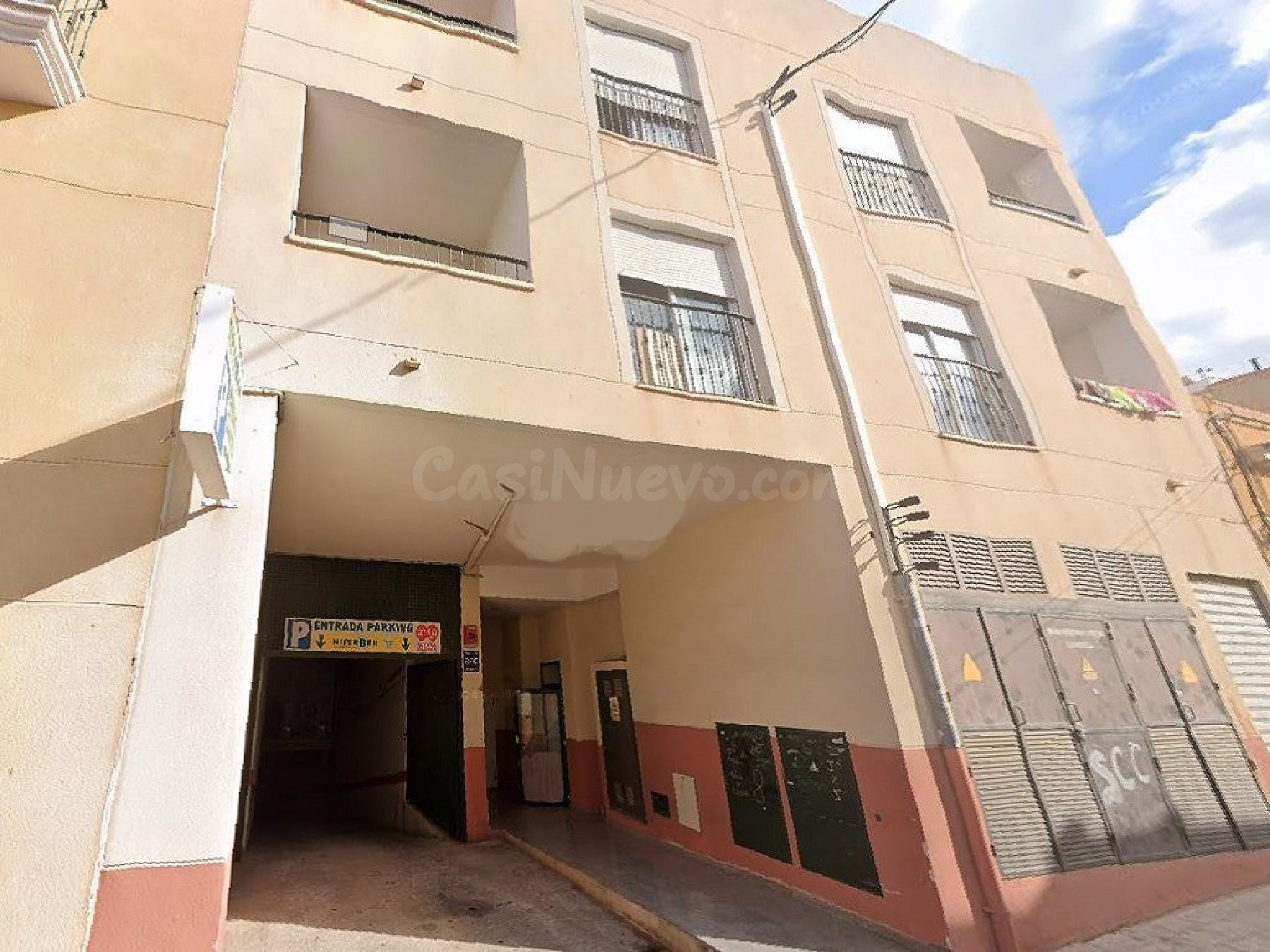 Viviendas a con garaje en ubicación estratégica en Aspe