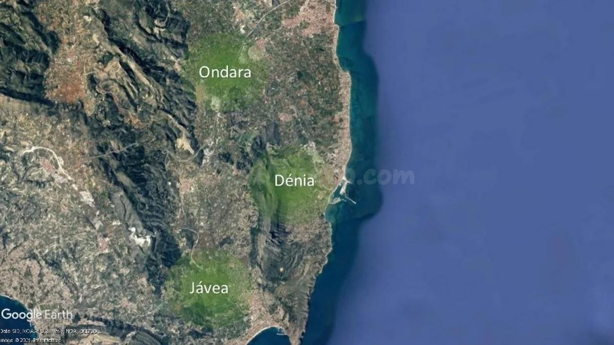Suelo urbano edificable en el casco urbano de Dénia con alta - foto 4