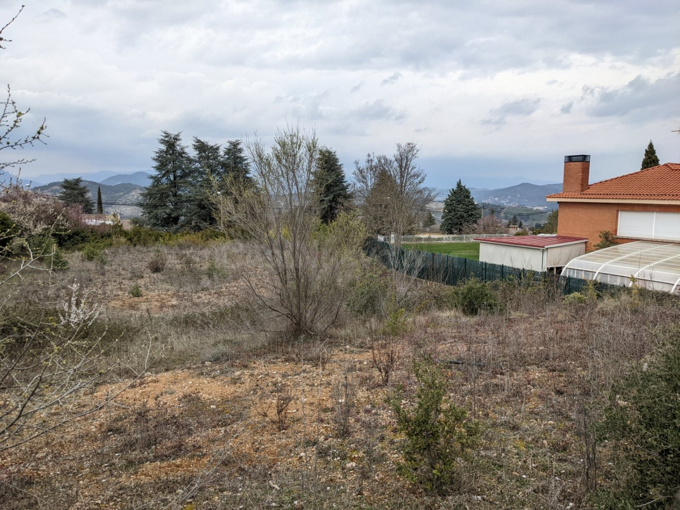 Venta de parcela en Iratxe - foto 4