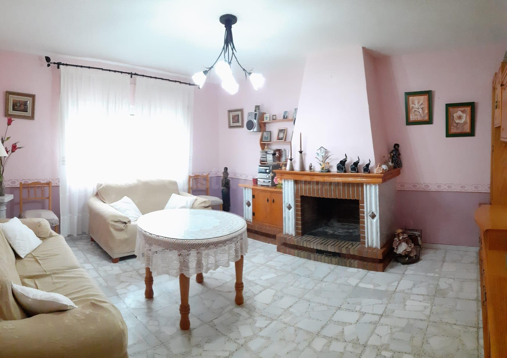 OPORTUNIDAD PISO DE TRES habitaciones EN SERÓN ( ALMERÍA ).