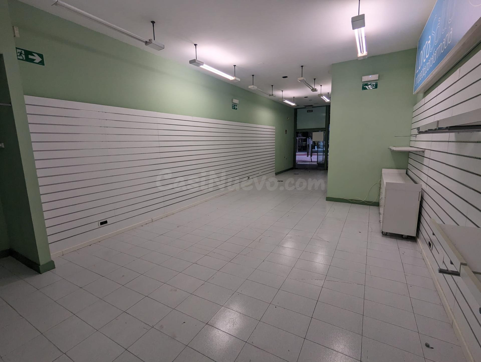 Local  comercial en Estella - foto 3