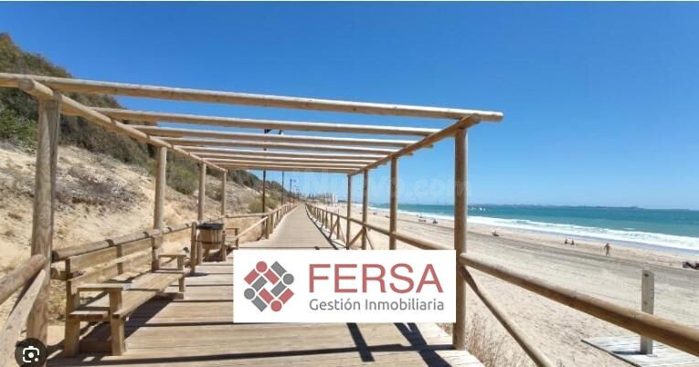 PRECIOSO PISO A LA VENTA EN EL ANCLA CON TERRAZA DE 20m2 Y A 350 METROS DE LA PLAYA DEL ANCLA