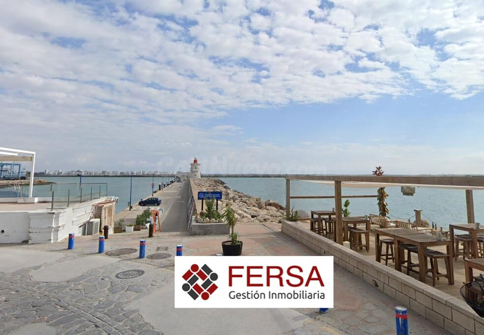 ALQUILER VERANO -FERSA INMOBILIARIA COMERCIALIZA EN EXCLUSIVA ATICO FRONTAL AL MAR EN PUERTO SHERRY - foto 2