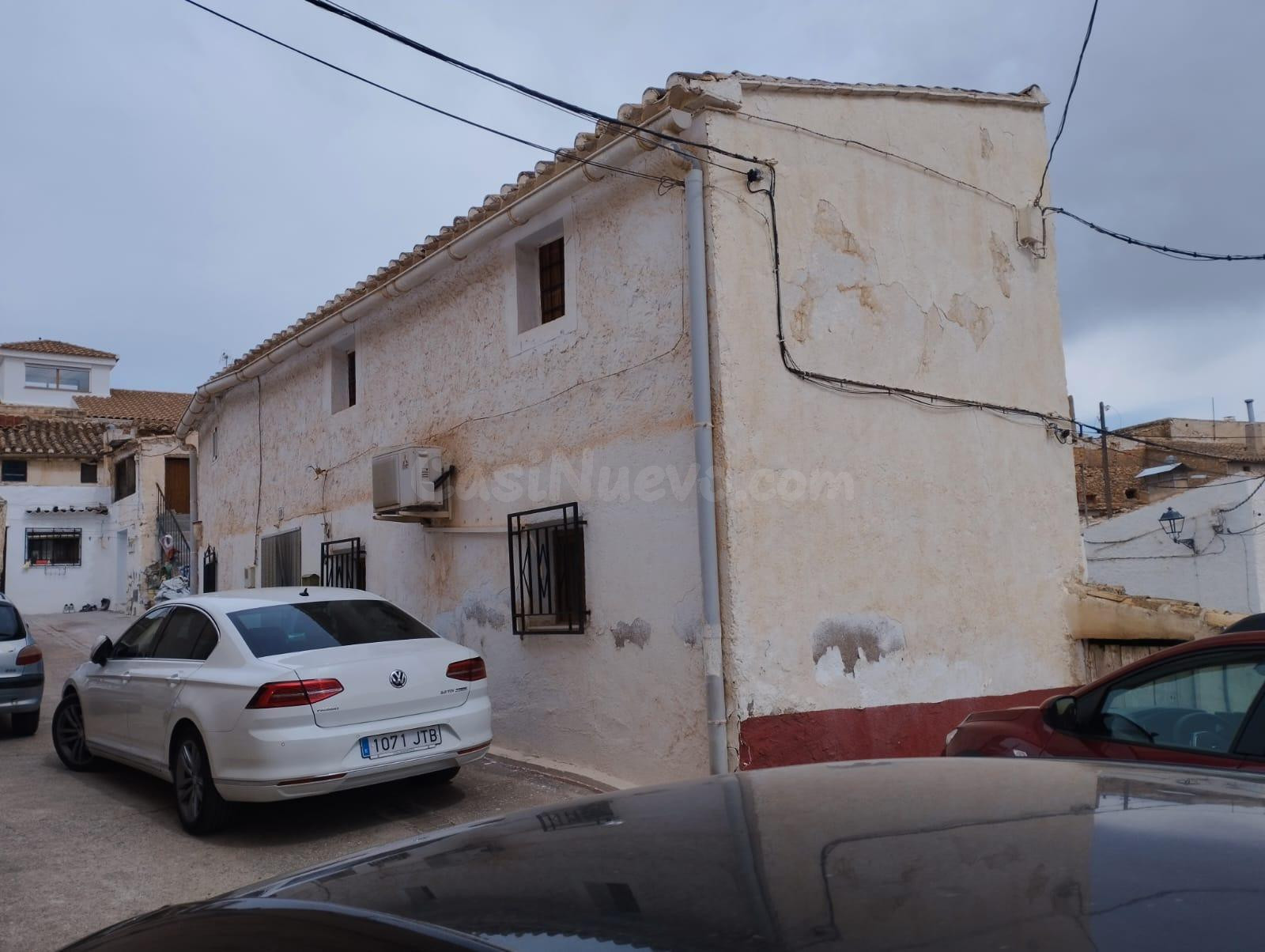 EN HIJATE ( ALCONTAR EN ALMERÍA ) VENTA DE CASA DE CAMPO CON