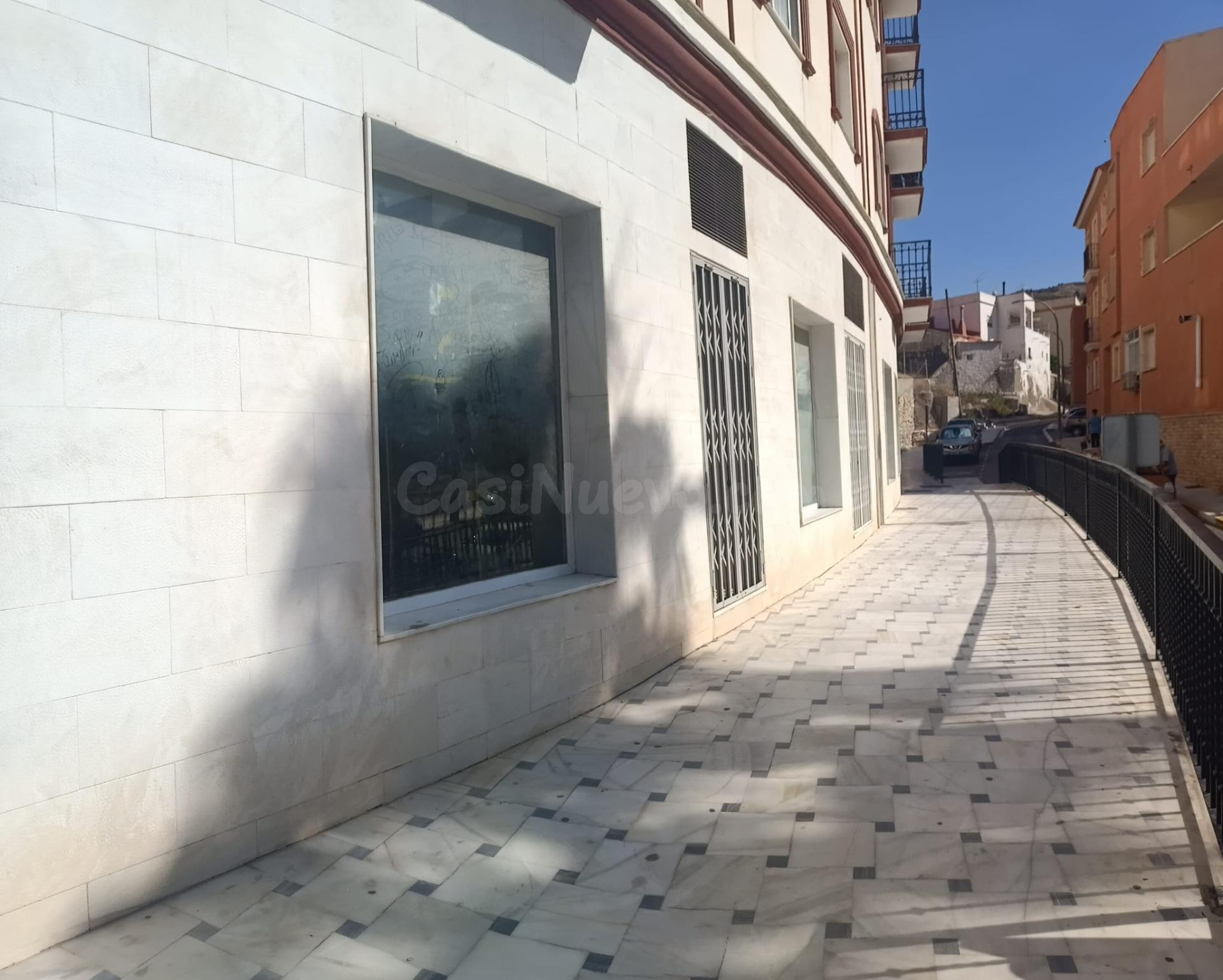 MACAEL ( ALMERÍA ) SE VENDE LOCAL COMERCIAL - foto 3