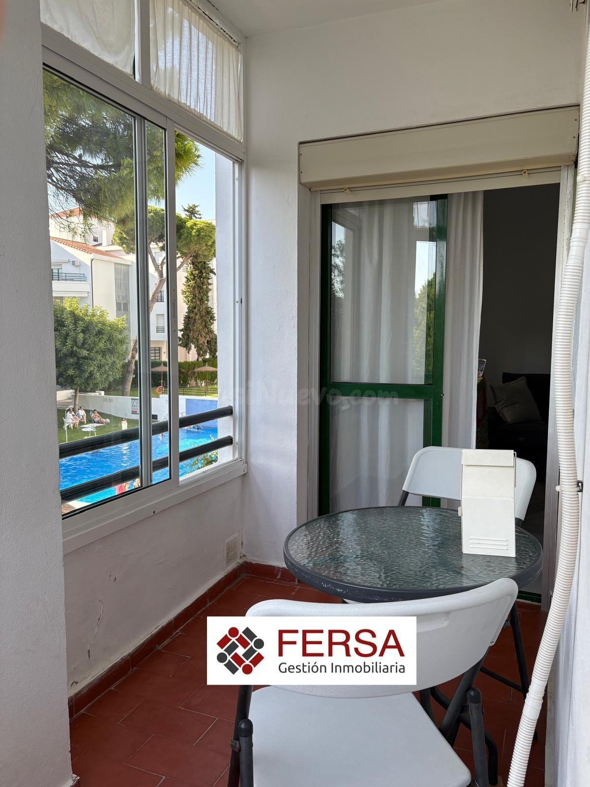 ESTUPENDO PISO EN ALQUILER DE TEMPORADA EN LA ZONA DE EL ANCLA - foto 2