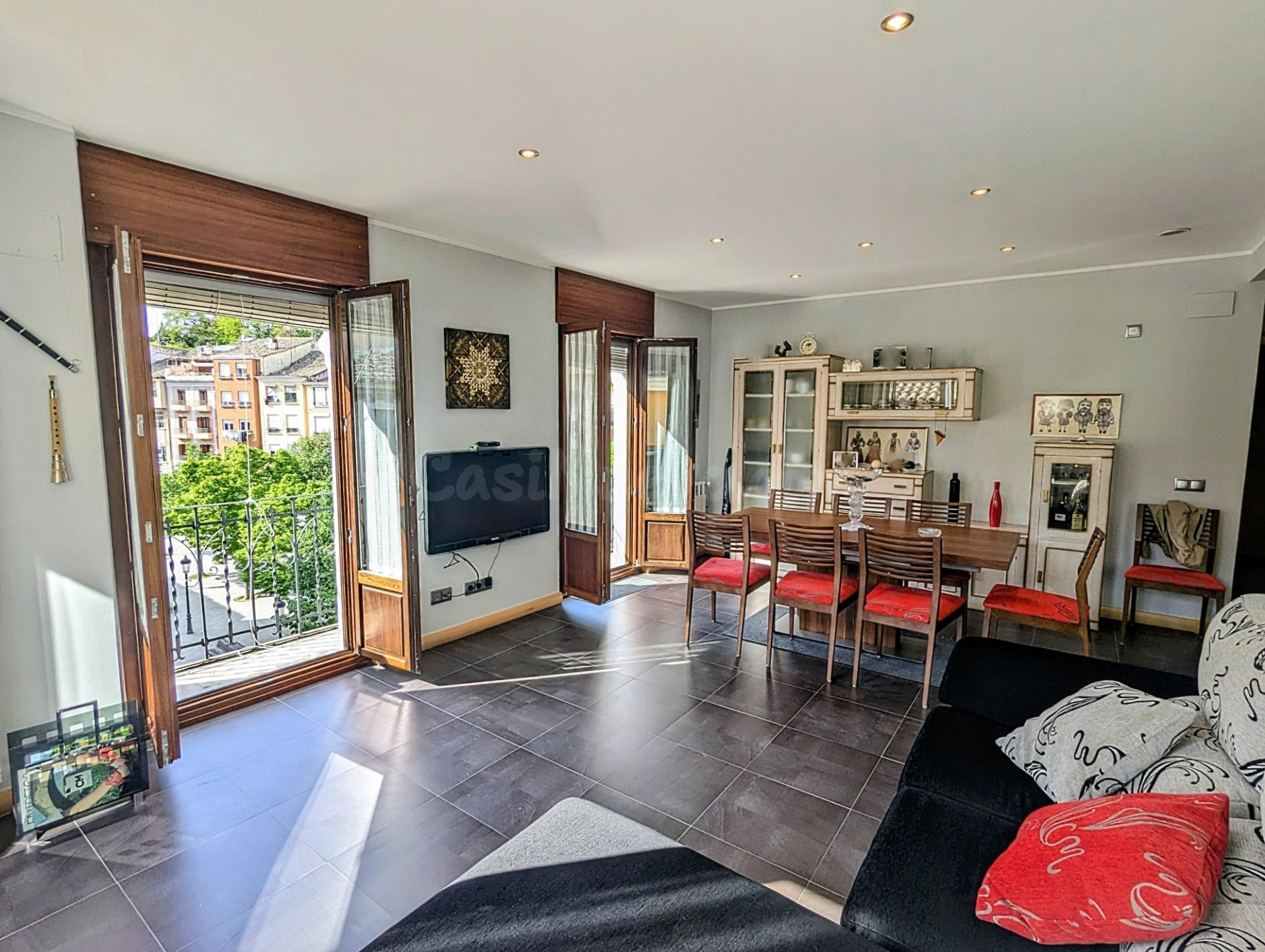 Venta  de piso en  Estella
