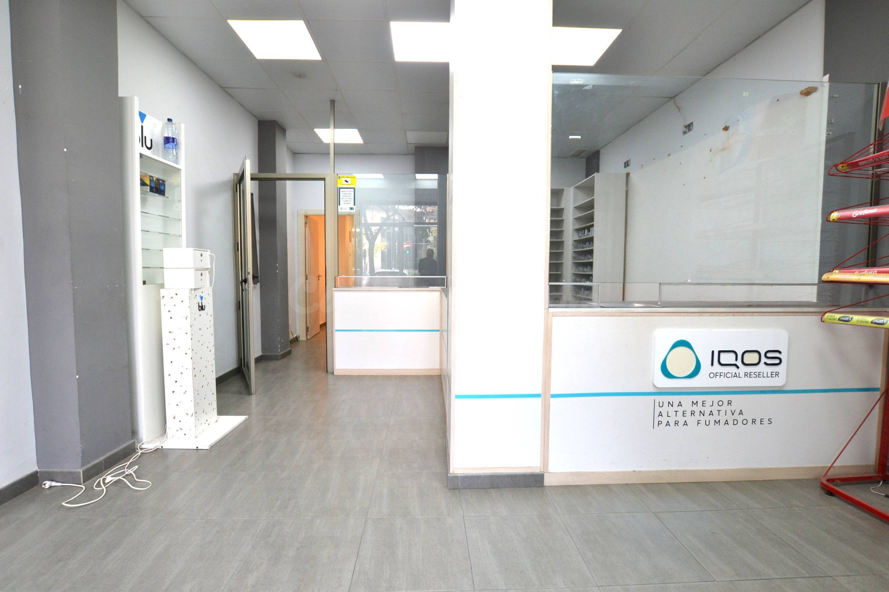 Local comercial 3 habitaciones 80m² en venta - L´Amistat - A - foto 2
