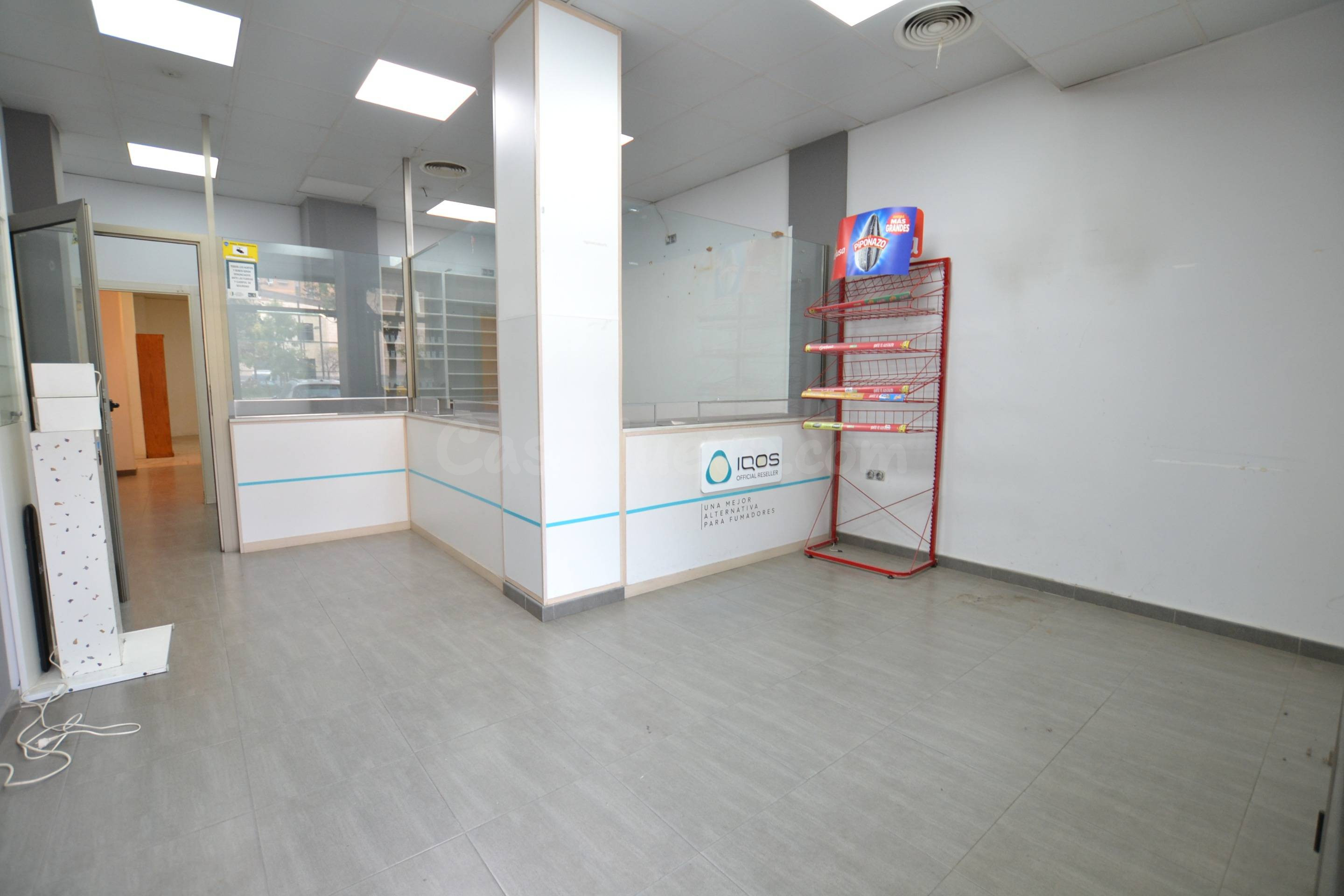Local comercial 3 habitaciones 80m² en venta - L´Amistat - A - foto 3