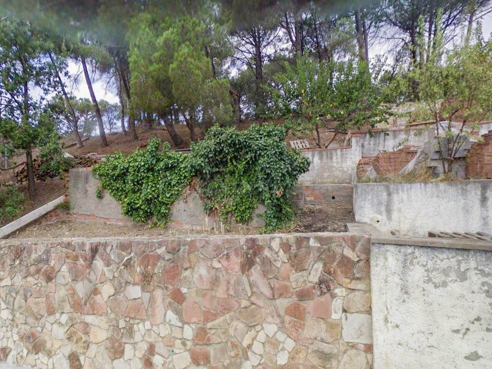 TERRENO EN VALLBONICA A 45' DE BARCELONA - foto 2