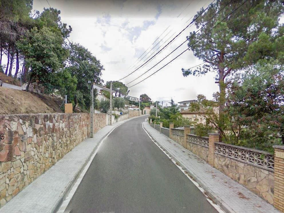 TERRENO EN VALLBONICA A 45' DE BARCELONA - foto 3