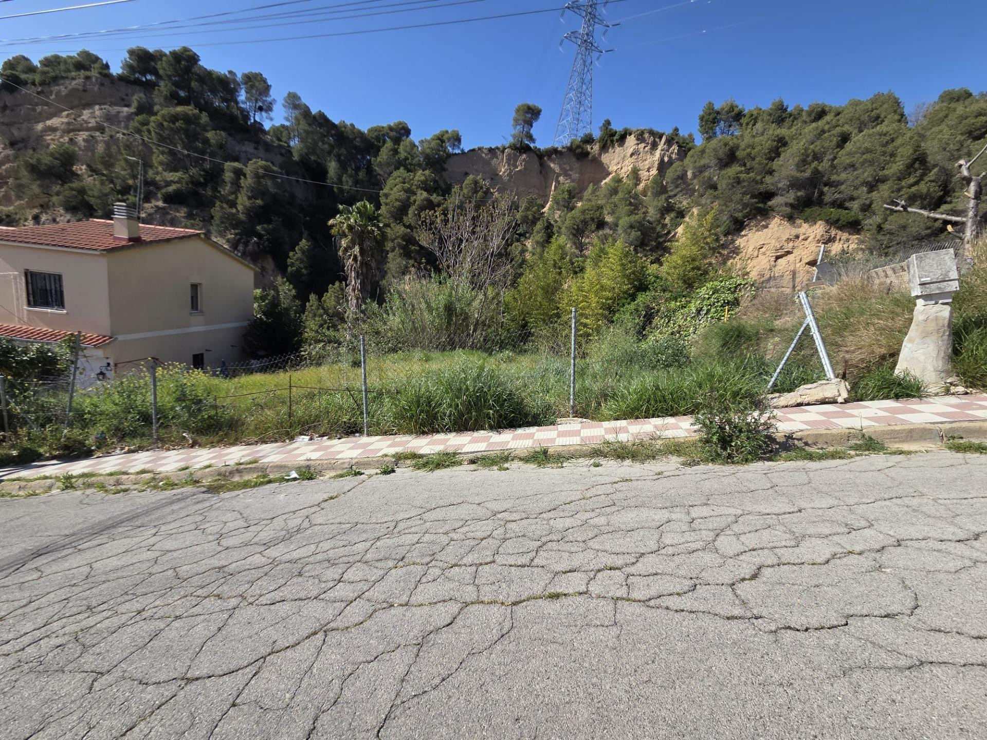 Terreno urbanizable en venta en Can Villalba  Abrera