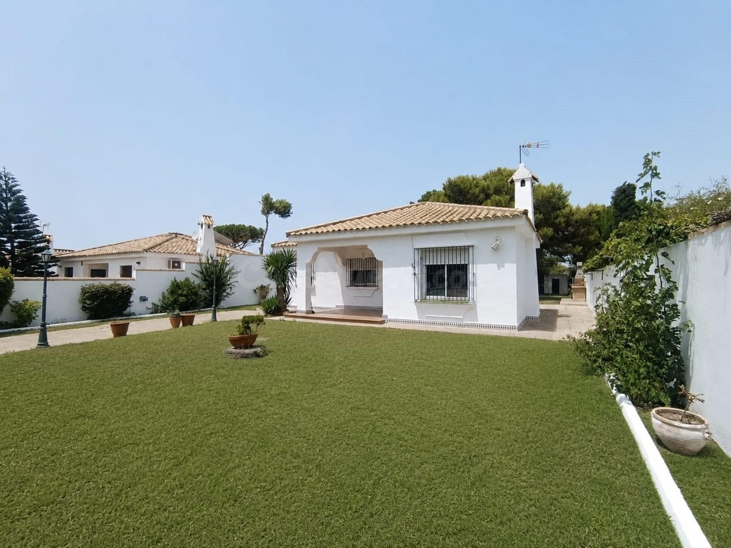 Chalet independiente de una sola planta – Comodidad, amplitu - foto 4