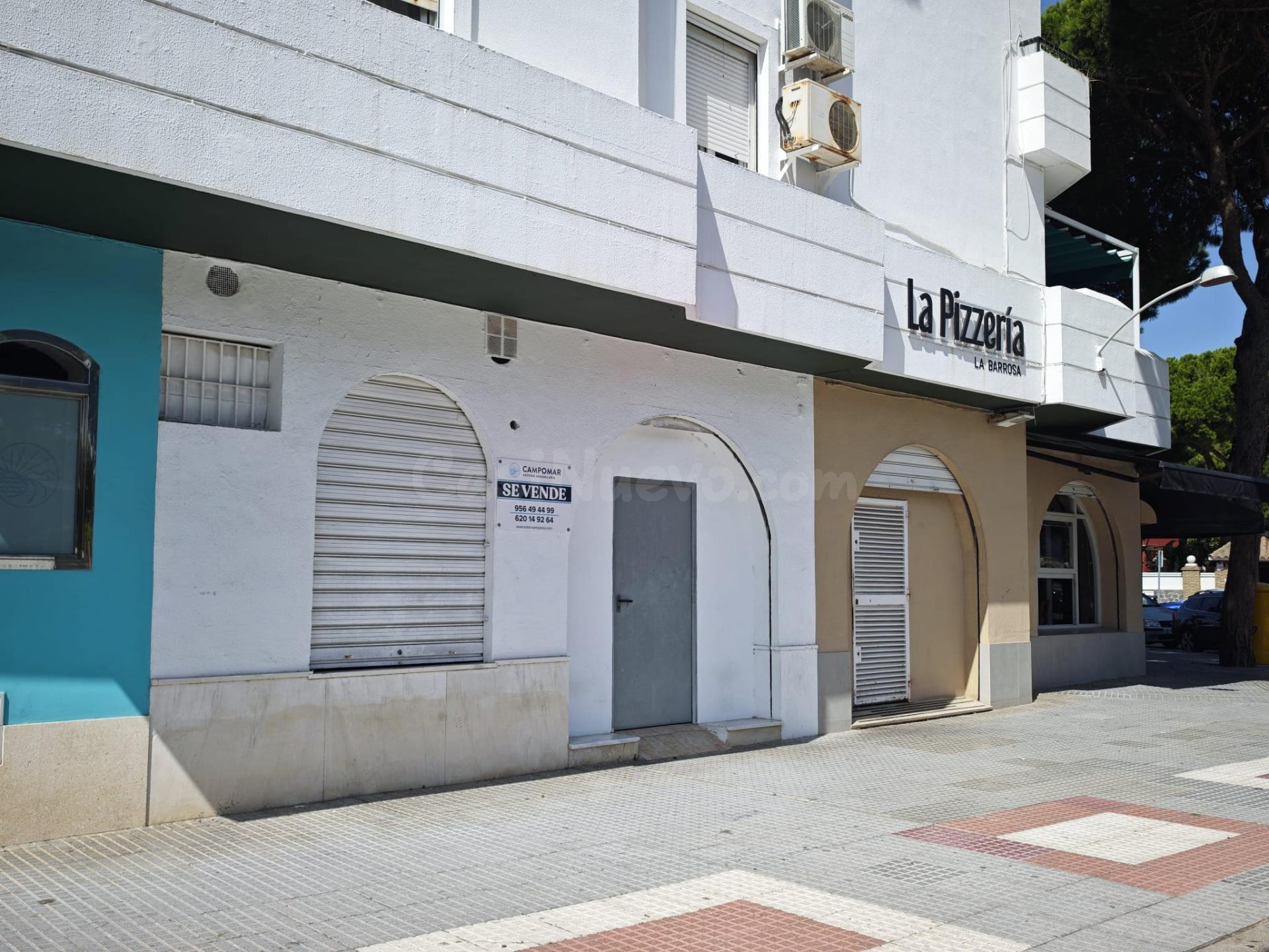 Oportunidad de inversión en una de las zonas comerciales y turísticas con mayor actividad de La Barrosa. - foto 5