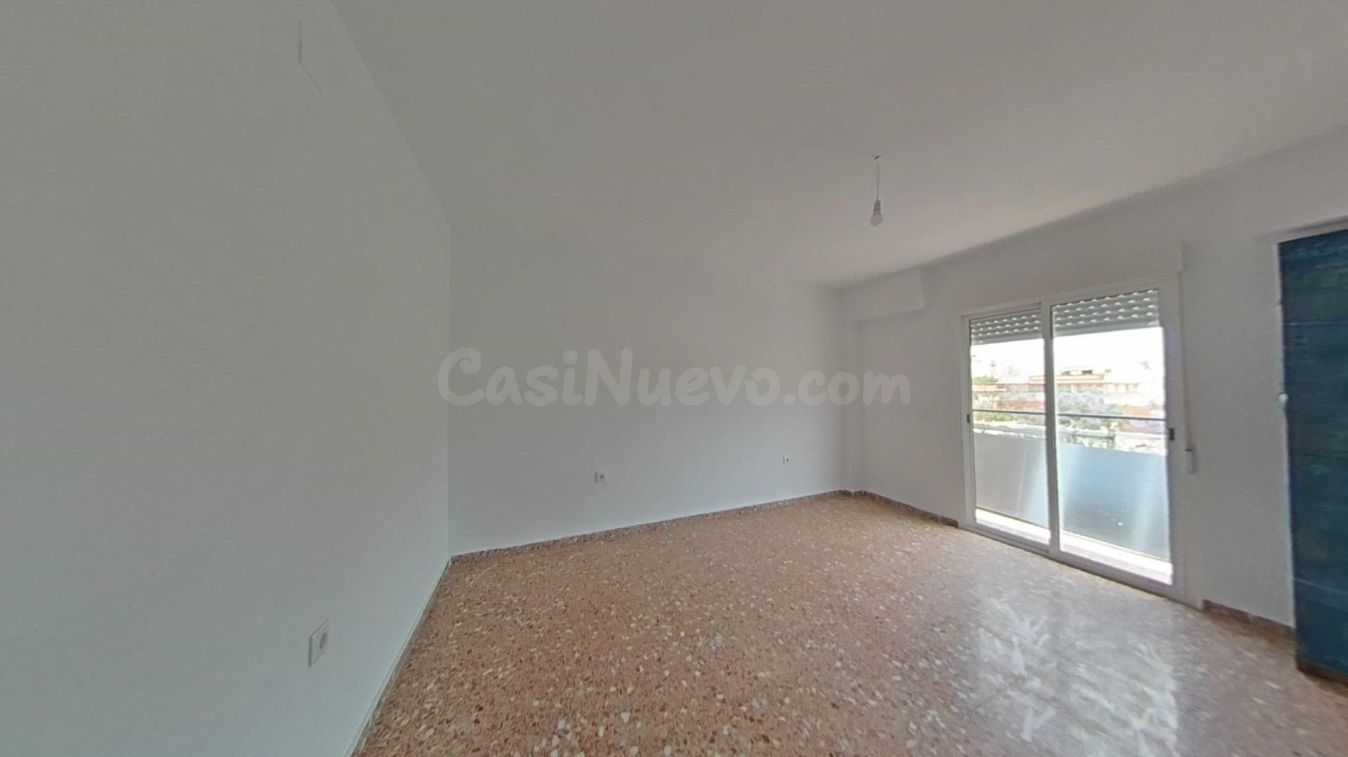Amplio Piso en el Corazón de San Vicente del Raspeig por solo €190,000