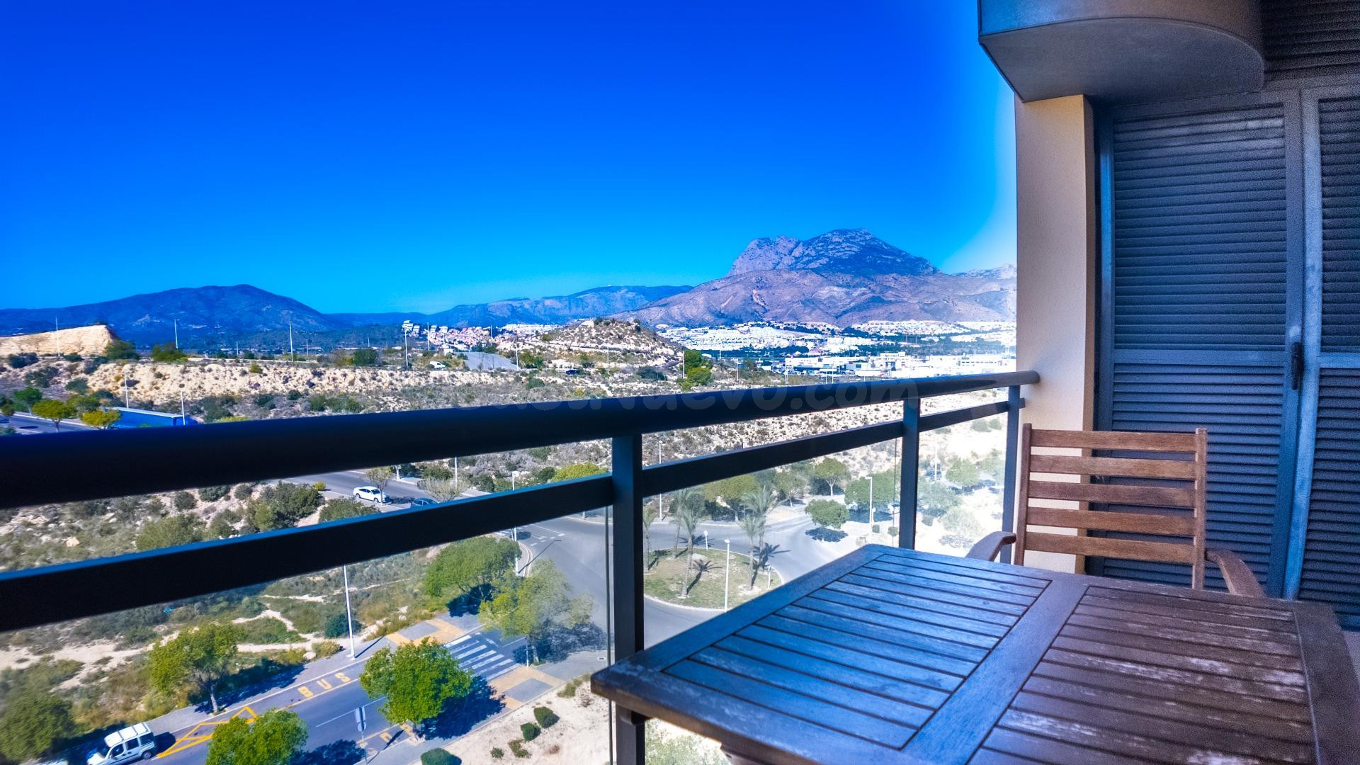 Piso con inmejorables vistas en Cala de Finestrat