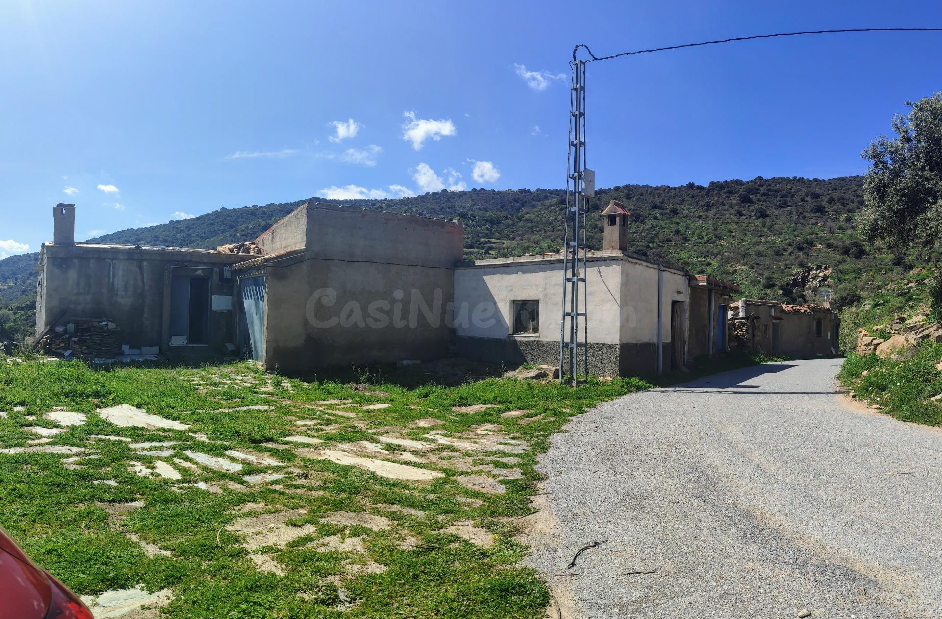 LAROYA ( ALMERÍA ). CASA DE CAMPO CON TERRENO. - foto 4