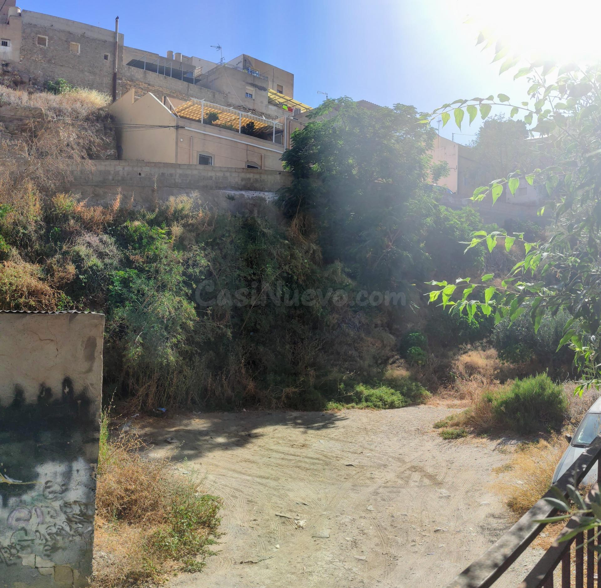 MACAEL ( ALMERÍA ). PARCELA URBANIZABLE. - foto 2