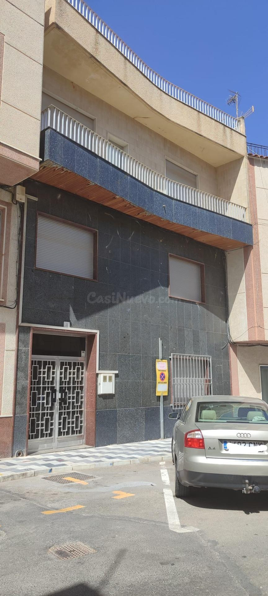 VENTA EN OLULA DEL RÍO ( ALMERÍA ), DE CASA FAMILIAR CON 2 V