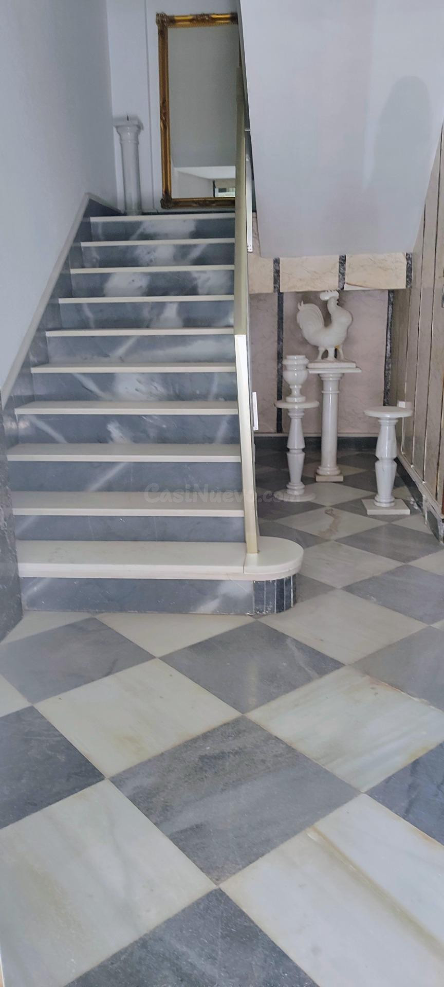 VENTA EN OLULA DEL RÍO ( ALMERÍA ), DE CASA FAMILIAR CON 2 V - foto 2