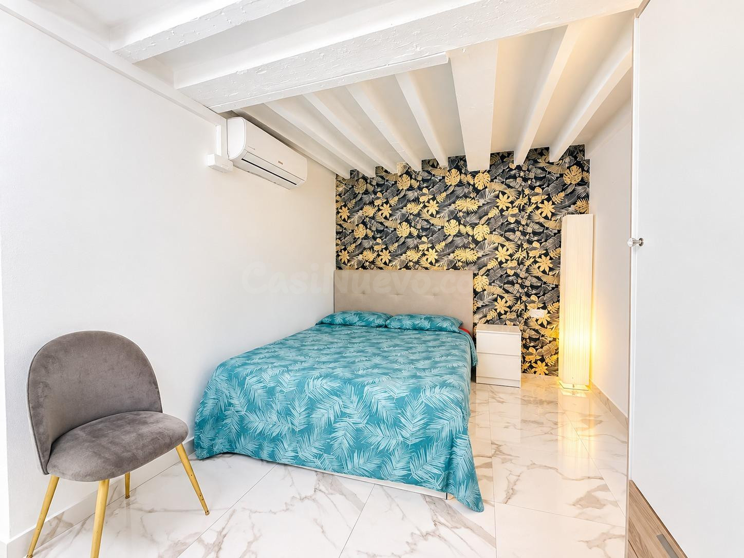 PISO REFORMADO EN EL CASCO ANTIGUO DE ALICANTE A 400 M DE LA - foto 5
