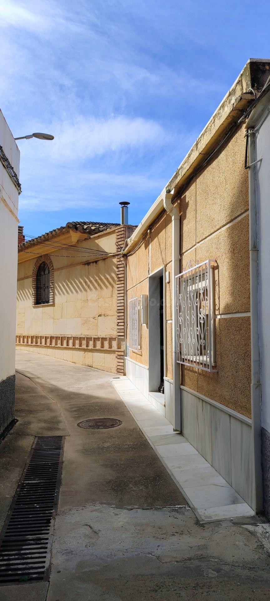 MACAEL ( ALMERÍA ). VENTA DE CASA DE 3 habitaciones Y TERRAZ