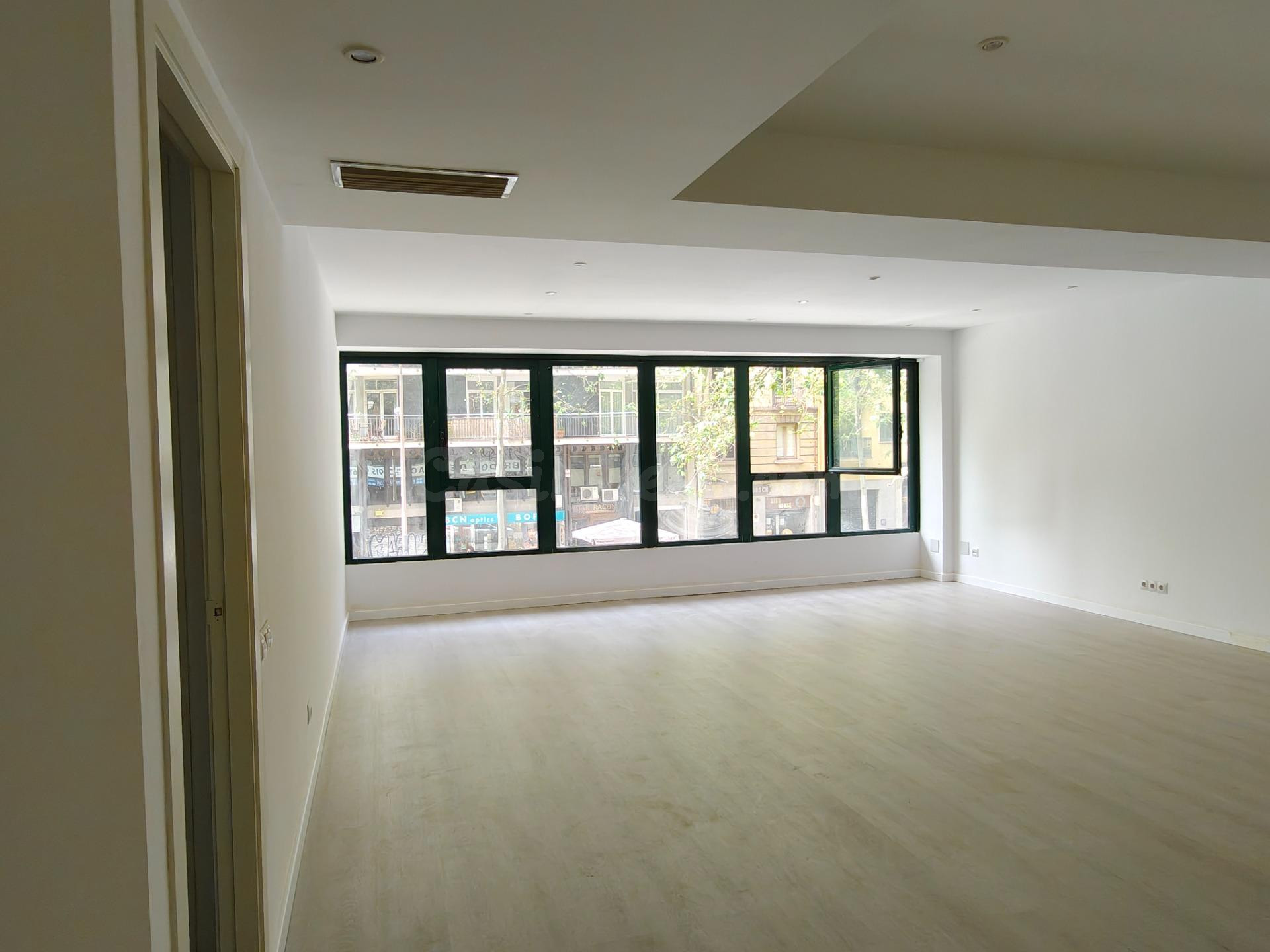 VIVIENDA TOTALMENTE REFORMADA en el barrio de Sant Antoni ce - foto 4