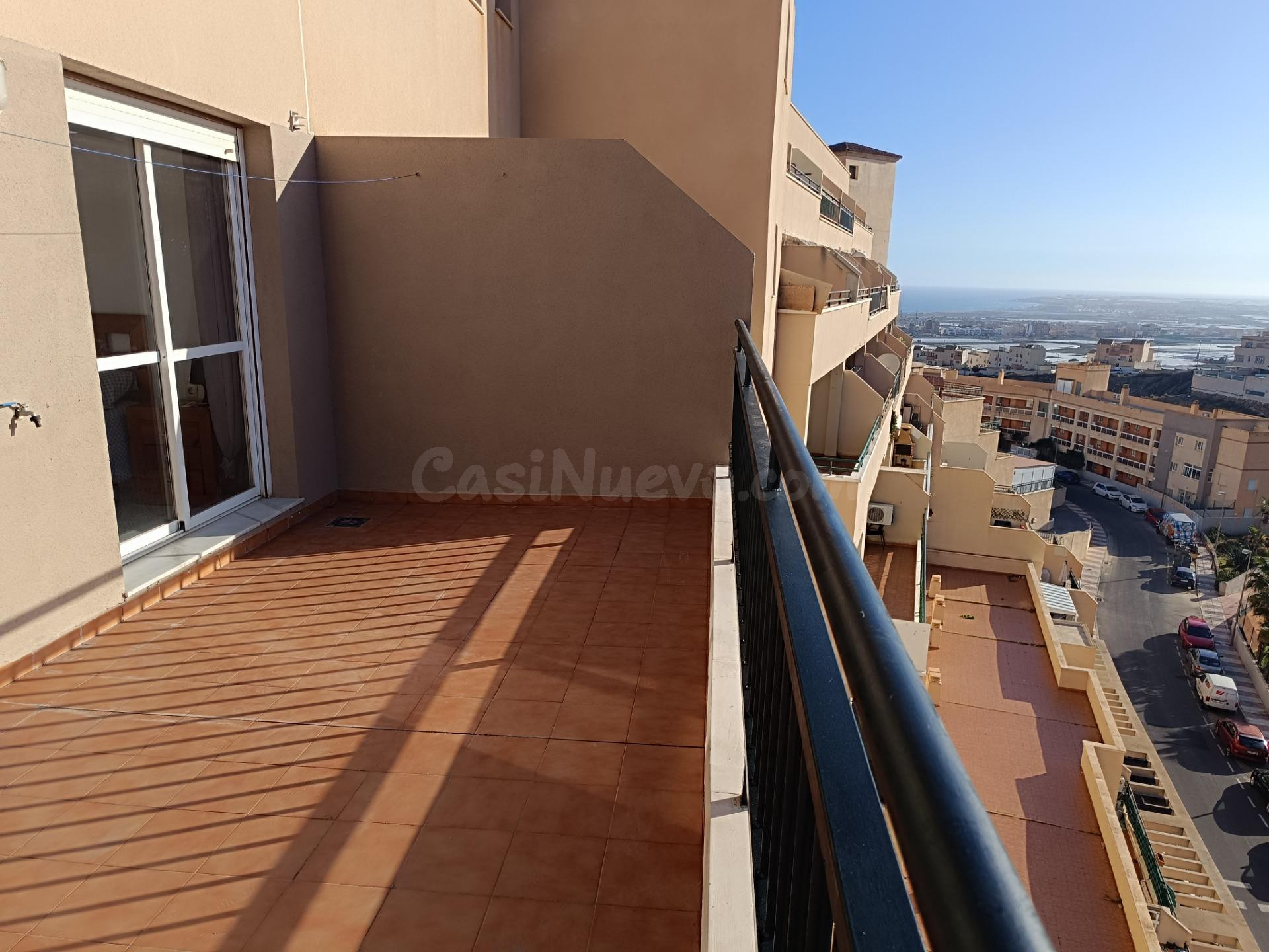 PISO EN AGUADULCE ZONA LAS COLINAS, 2 DORMITORIOS UN BAÑO Y  - foto 4
