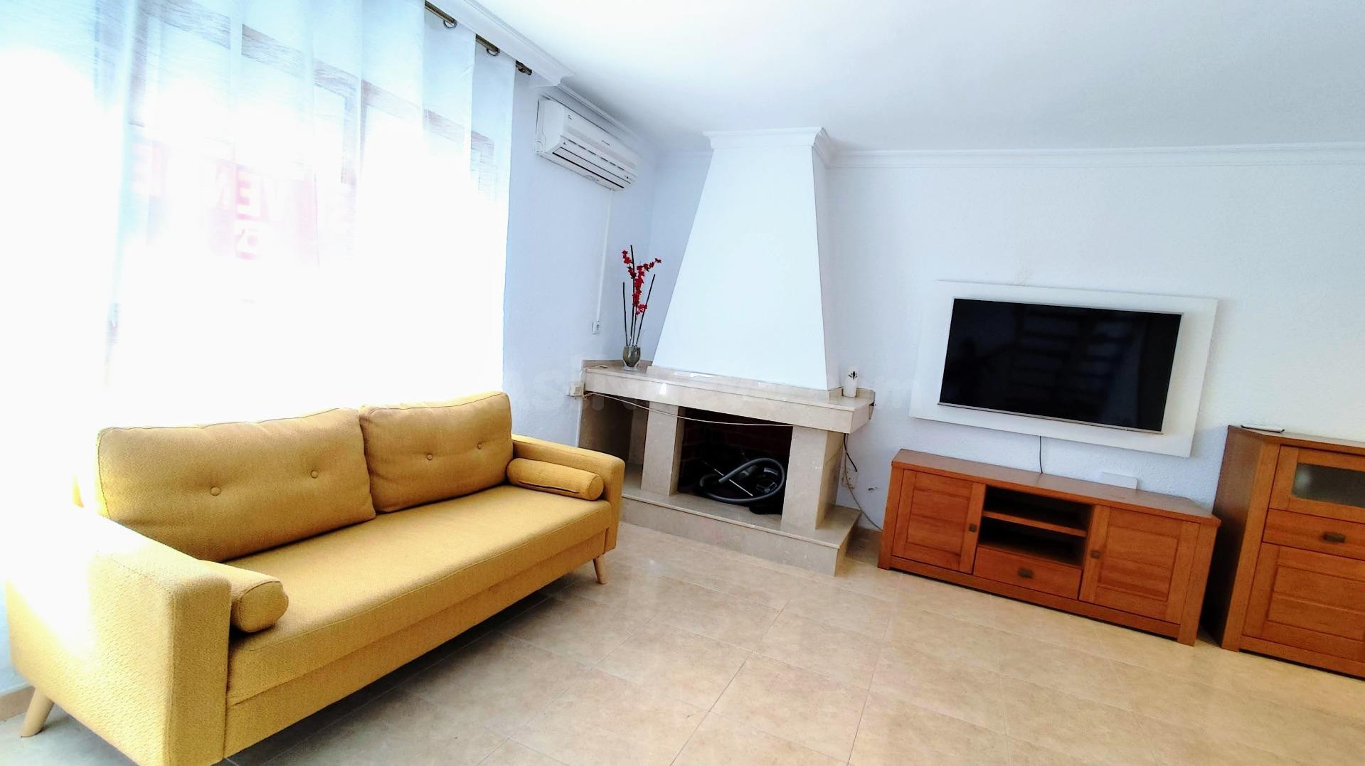 Unifamiliar de dos dormitorios en La Carihuela, Torremolinos