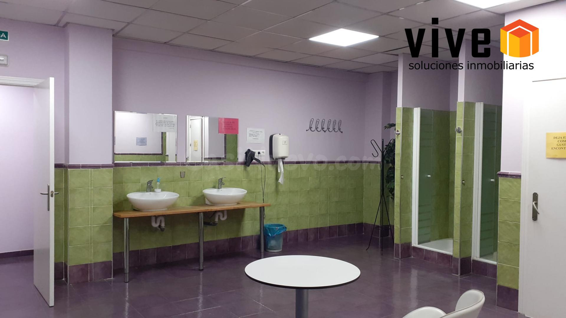 LOCAL COMERCIAL DE 200 M2 EN ALQUILER ZONA SAN JULIÁN - foto 2