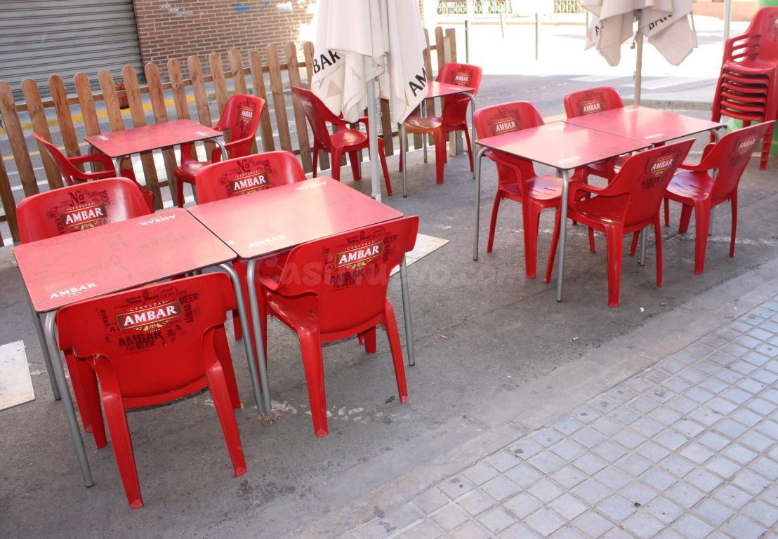Se vende local Comercial
