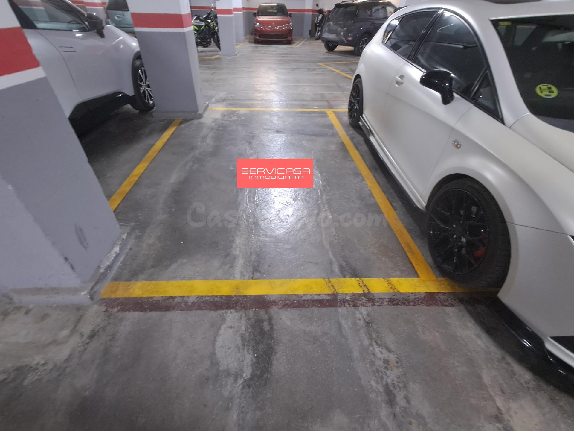 Se vende Garaje para coche pequeño o moto - foto 2