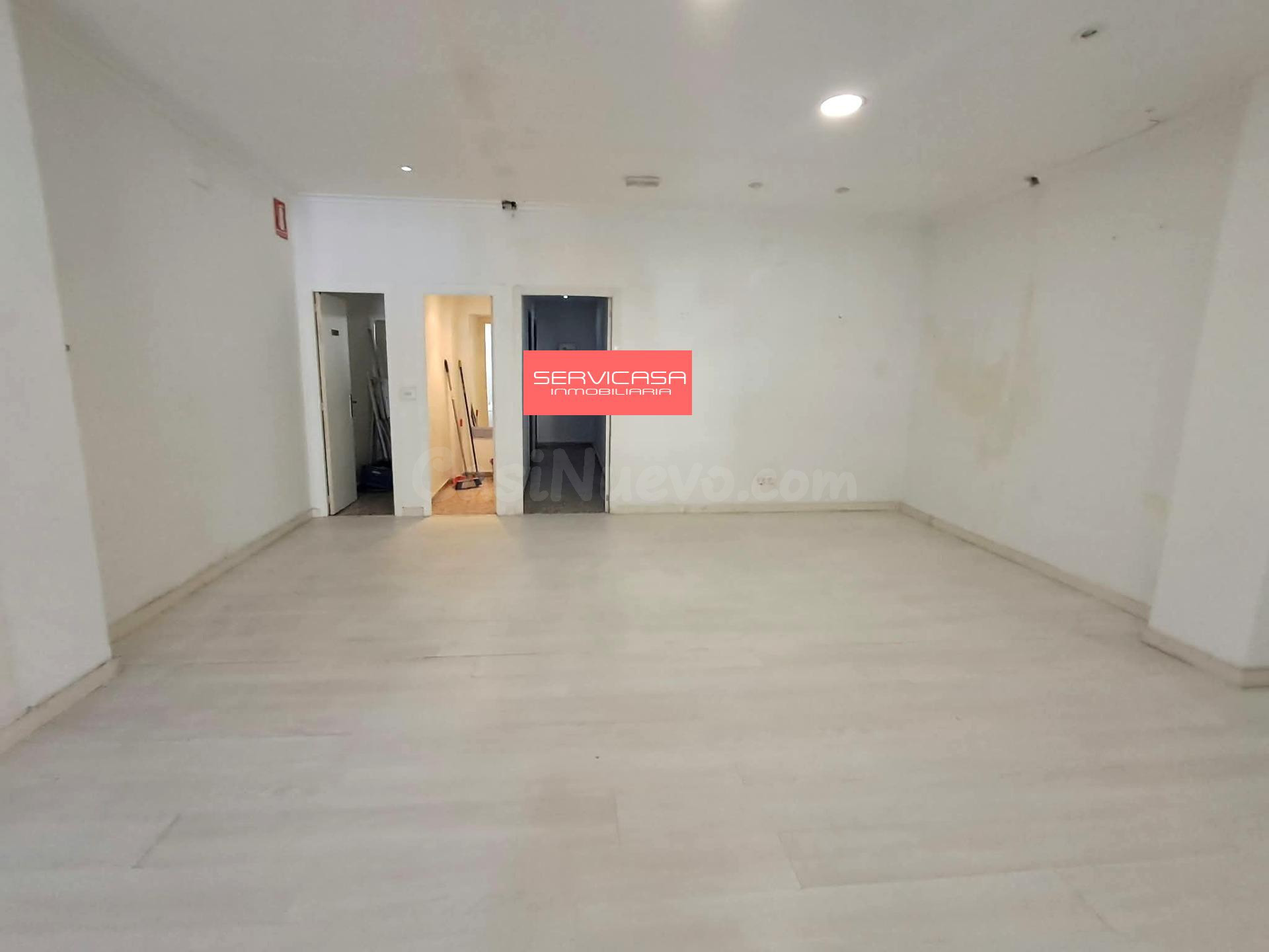 Se Vende Amplio Local Comercial en Quart de Poblet - foto 4