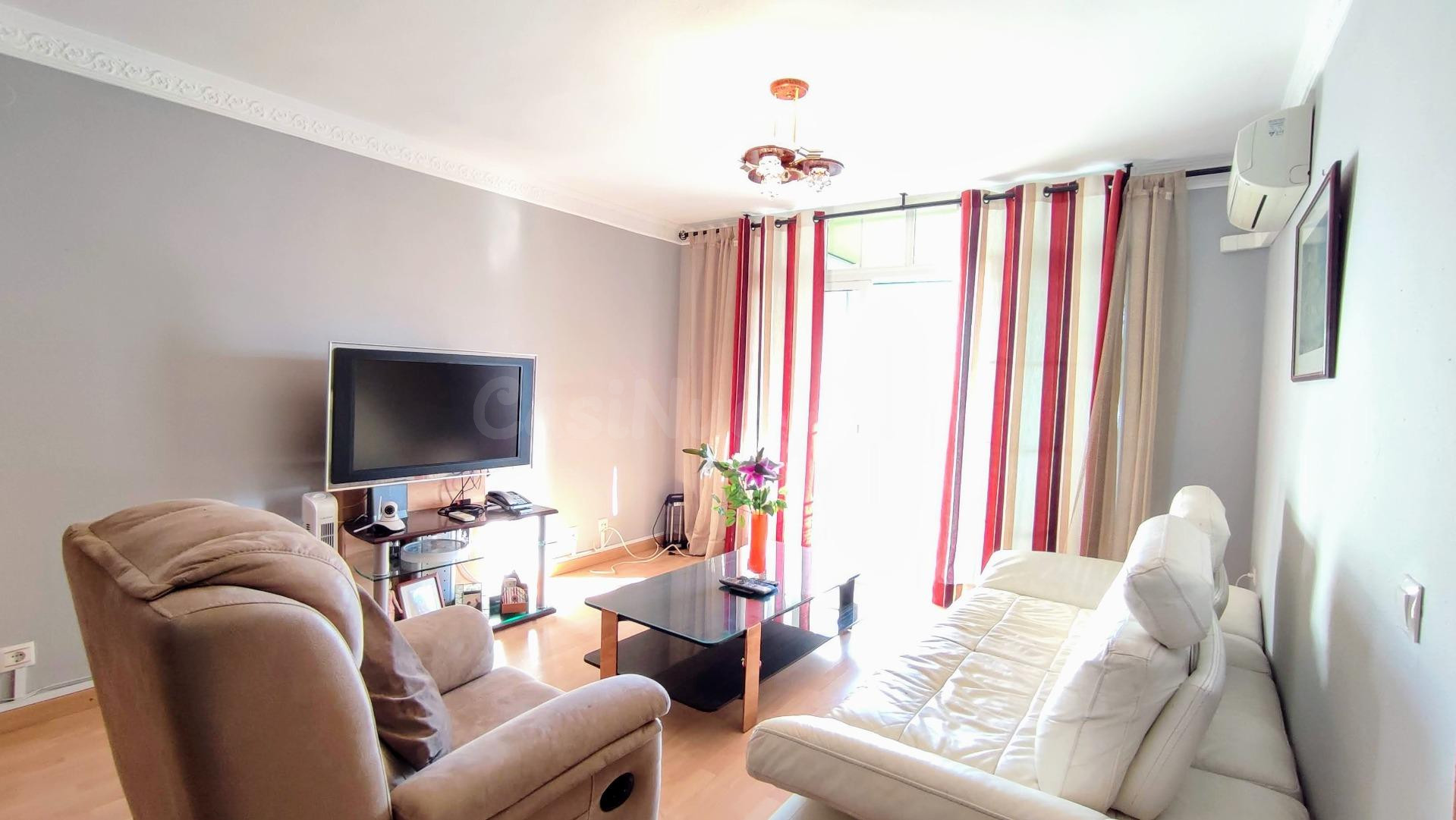 Vivienda cuatro dormitorios, dos baños y aparcamiento, Torre