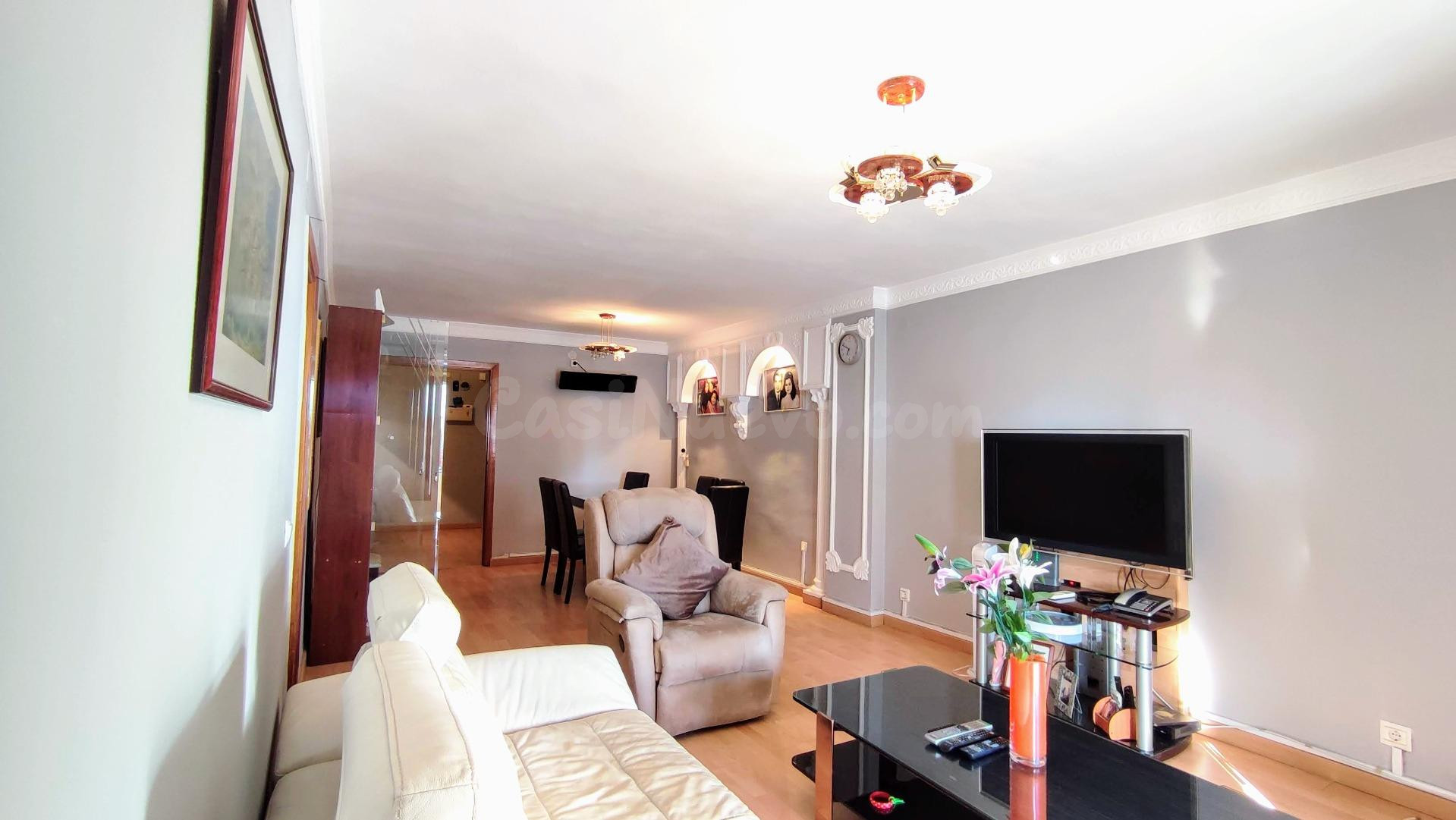 Vivienda cuatro dormitorios, dos baños y aparcamiento, Torre - foto 3