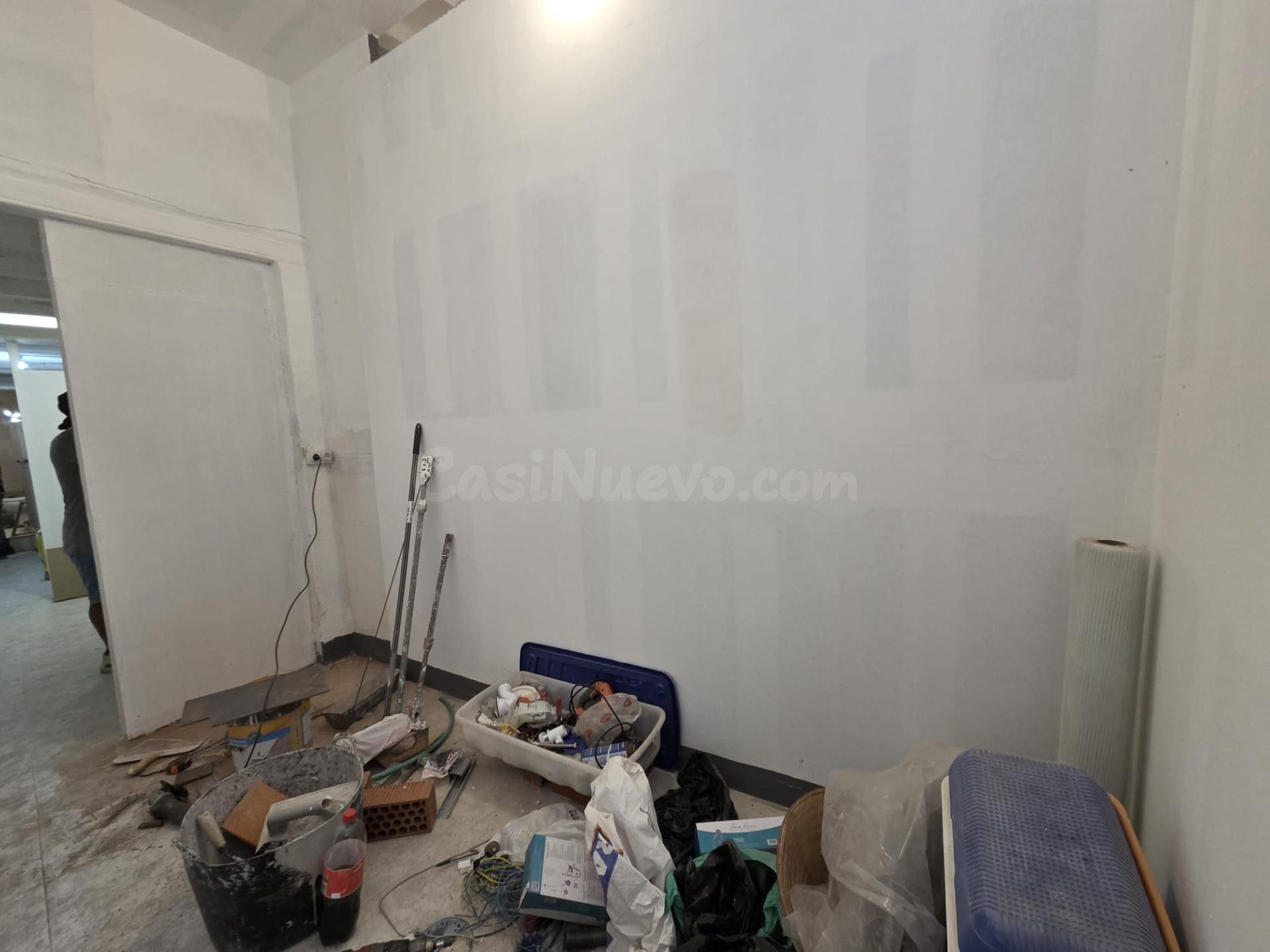 Casa adosada de tres plantas en la zona Can Prats de Sant Es - foto 5
