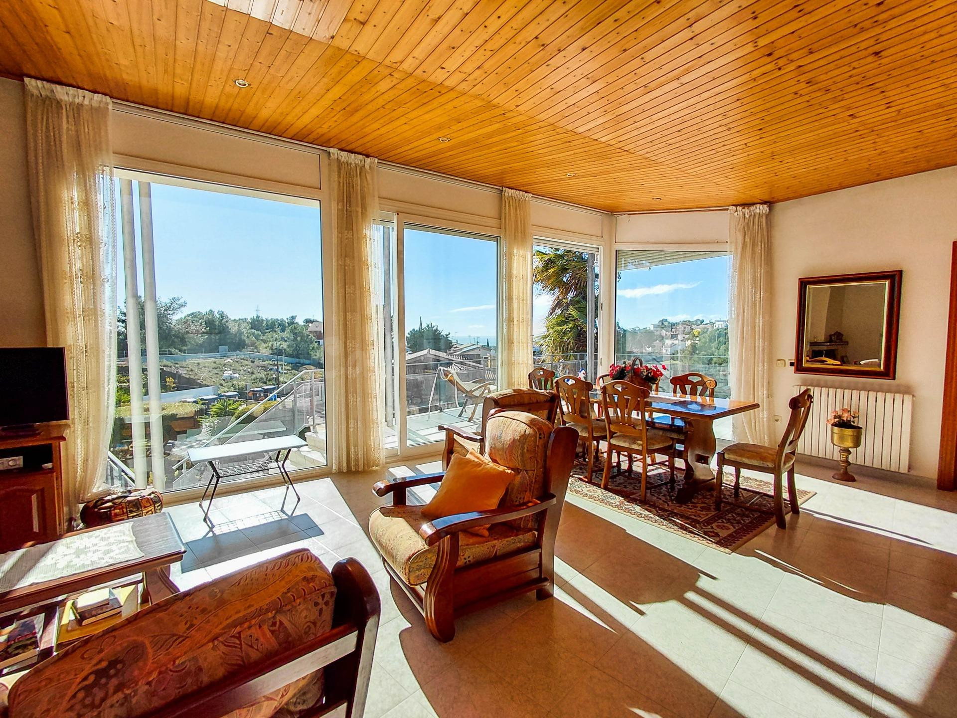 MAGNÍFICO CHALET A CUATRO VIENTOS EN VENTA EN SEGUR DE CALAF - foto 4