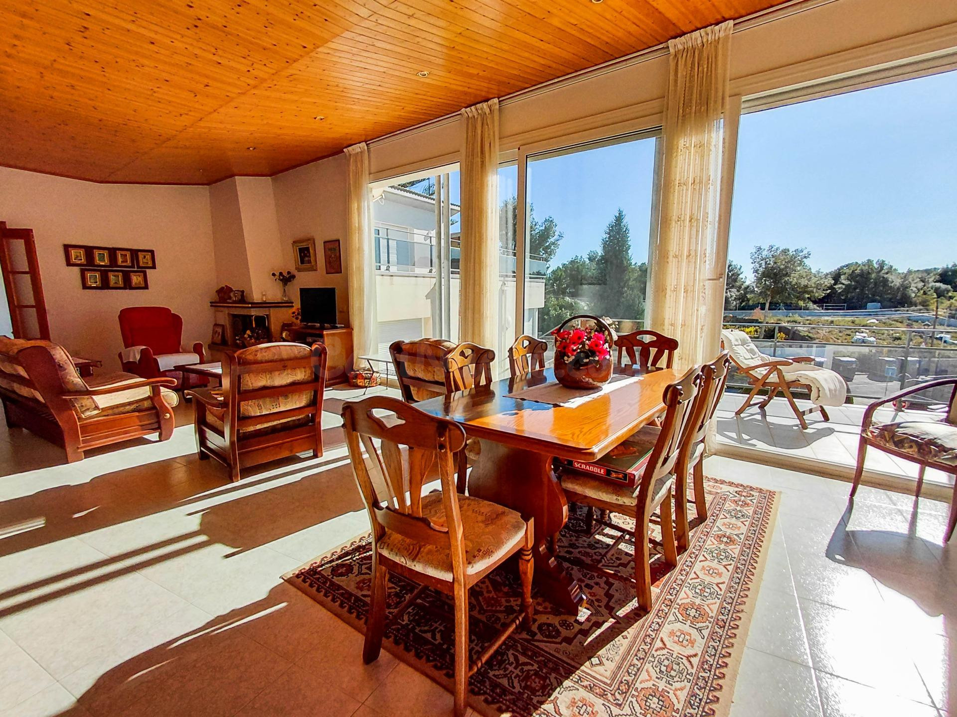MAGNÍFICO CHALET A CUATRO VIENTOS EN VENTA EN SEGUR DE CALAF - foto 5