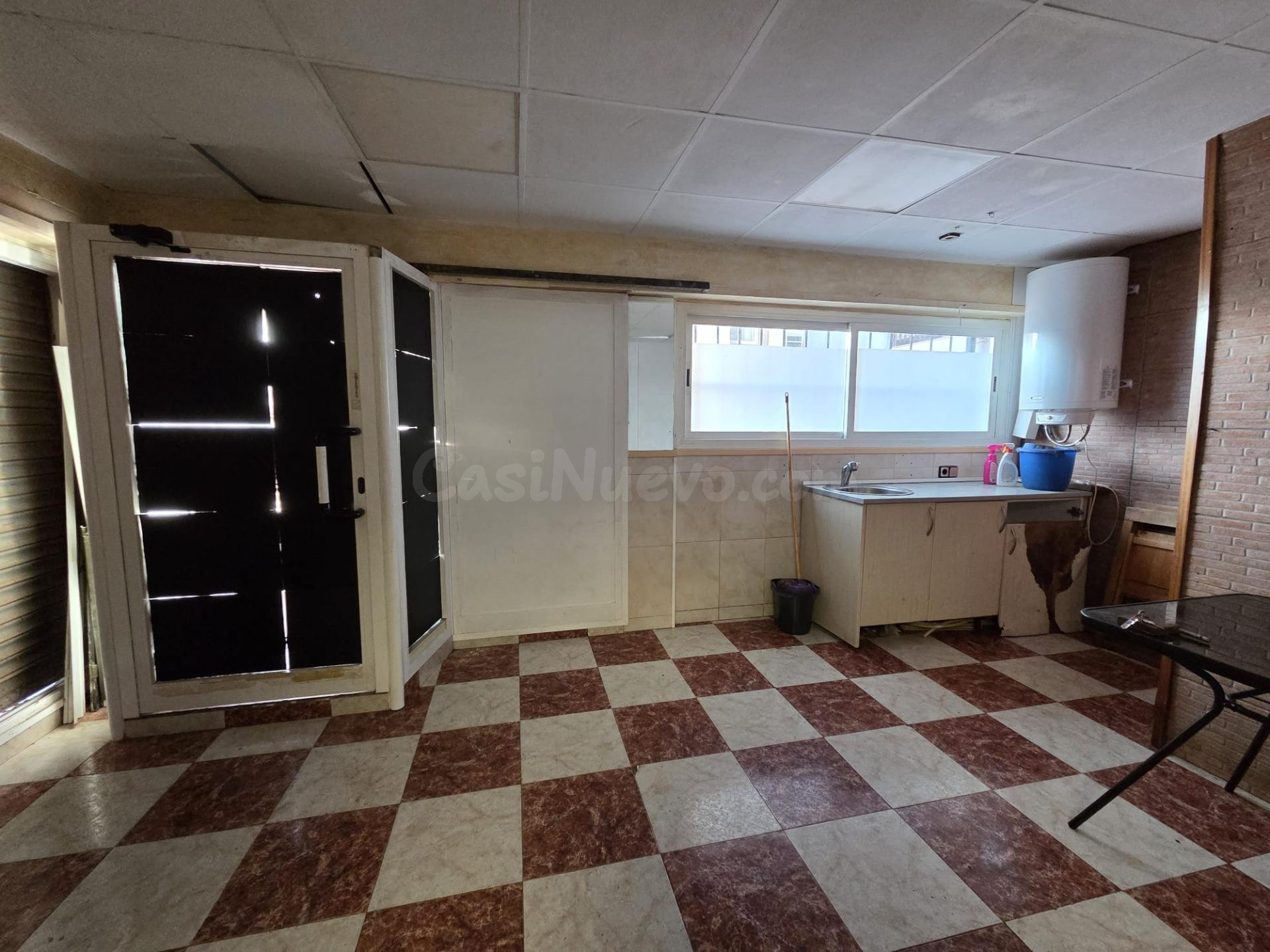 LOCAL EN VENTA EN CAMÍ FONDO – Martorell - foto 3