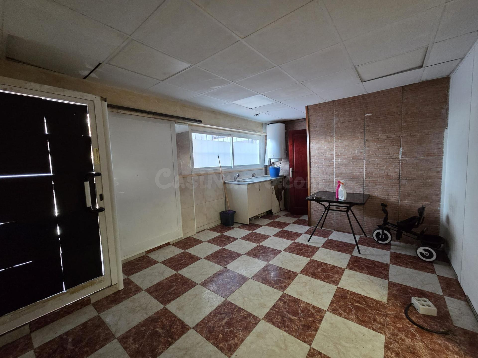 LOCAL EN VENTA EN CAMÍ FONDO – Martorell - foto 5