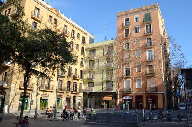 Piso para entrar a vivir de 3 habitaciones dobles