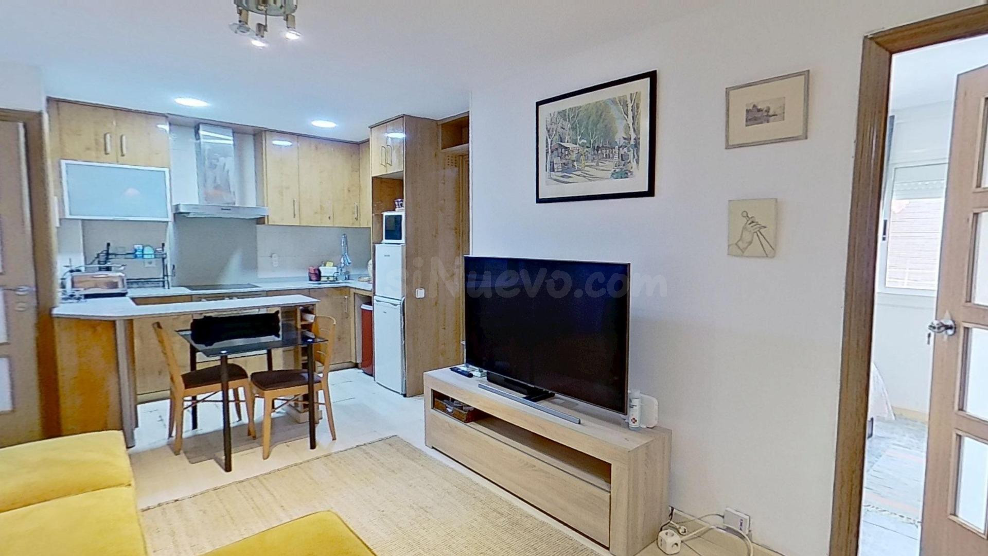 Bonito piso de 2 habitaciones para entrar a vivir - foto 2